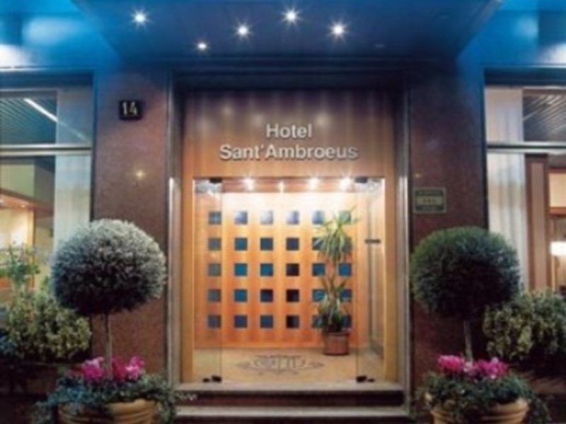 Mokinba Hotels Sant'Ambroeus Milão Exterior foto